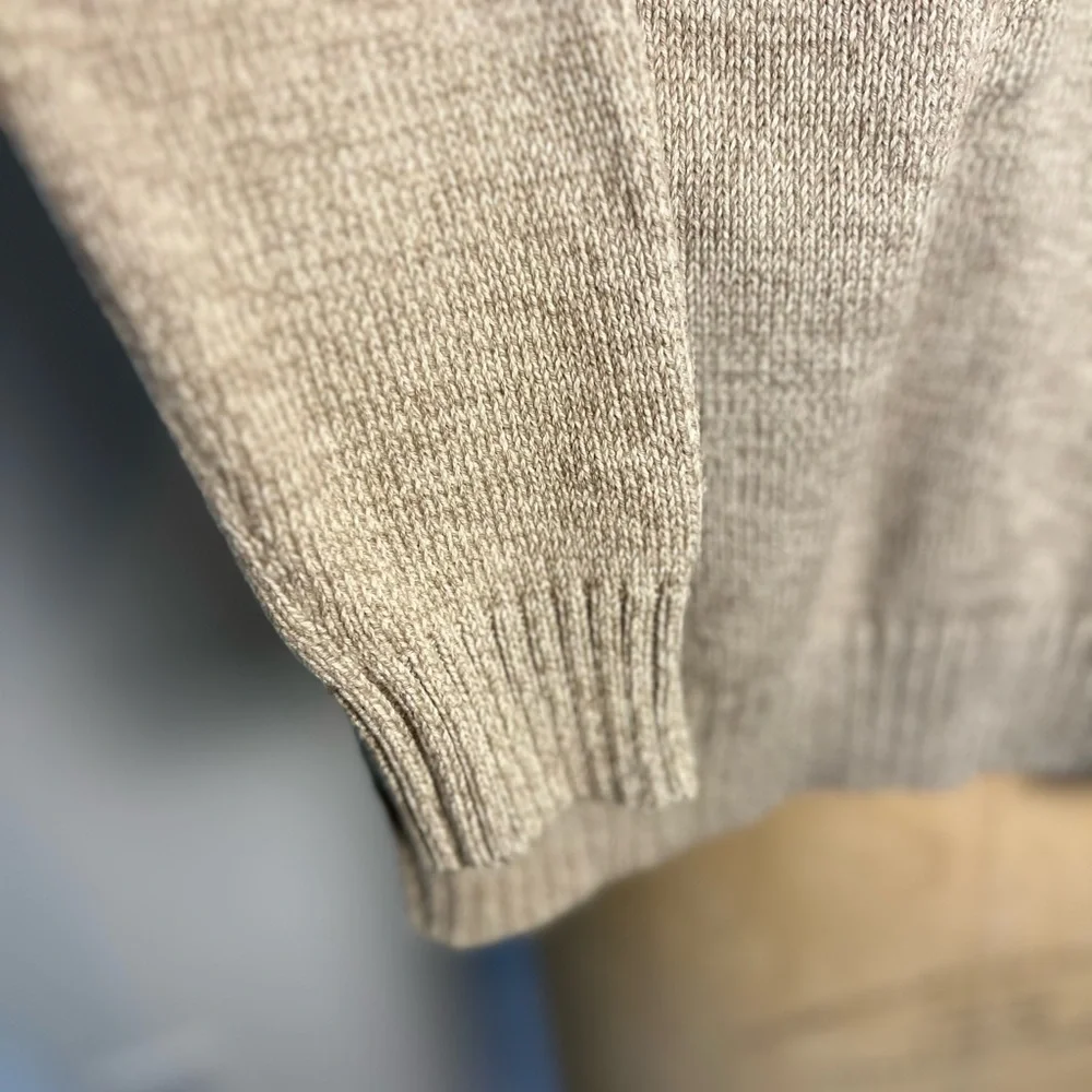 Carter’s boys cotton pullover sweater size 4